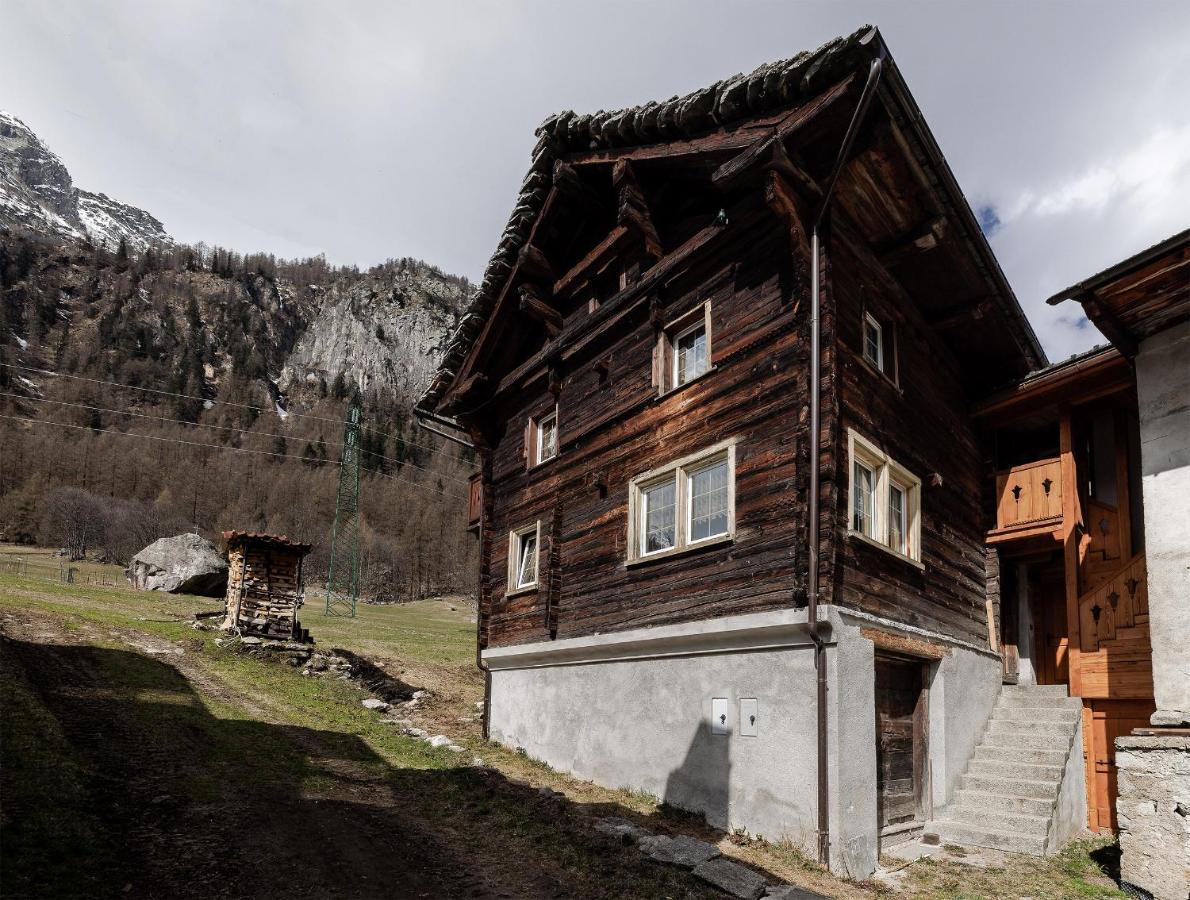 La Walserhus Formazza Esterno foto